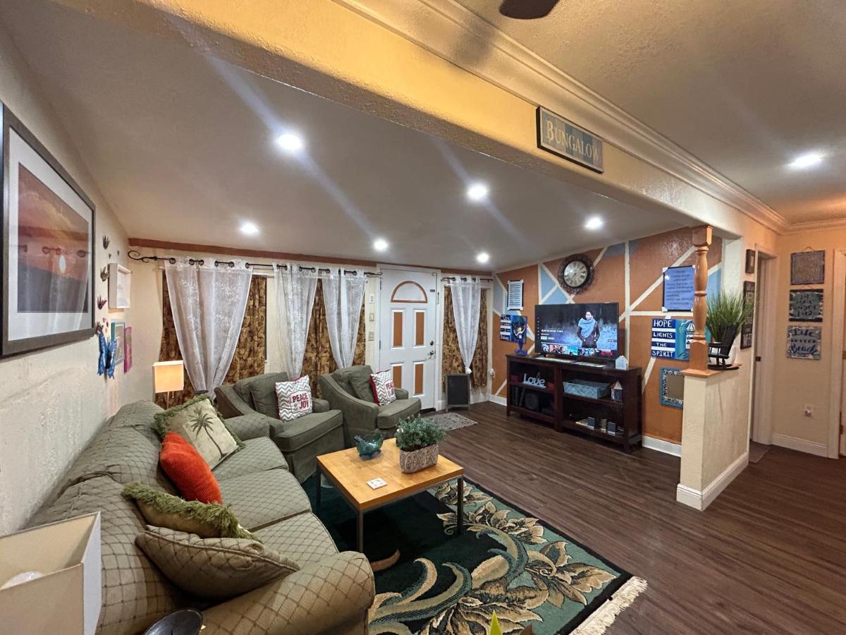 Bonne Nuit Weeki Wachee Villa Exterior photo
